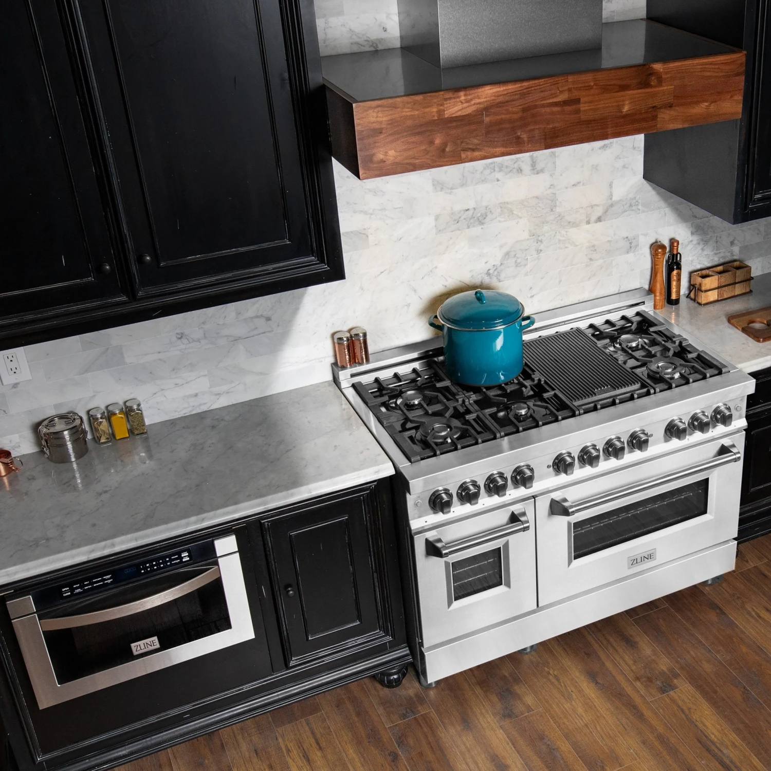 ZLINE 24" 1.2 Cu. Ft. Built-in Microwave Drawer In Stainless Steel (MWD-1) 10 ZLINE 24" 1.2 Cu. Ft. Built-in Microwave Drawer In Stainless Steel (MWD-1) - Image 8