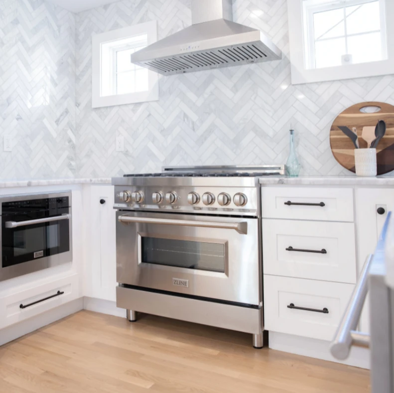 ZLINE Wall Mount Range Hood In DuraSnow® Stainless Steel (8KL3S) 11 ZLINE Wall Mount Range Hood In DuraSnow® Stainless Steel (8KL3S) - Image 9