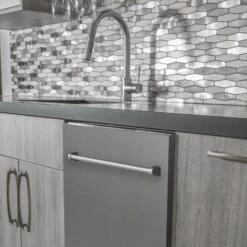 ZLINE 24 In. Top Control Dishwasher 120-Volt With Stainless Steel Tub And Traditional Style Handle 41 ZLINE 24 In. Top Control Dishwasher 120-Volt With Stainless Steel Tub And Traditional Style Handle -Home And Outdoor zline 24 top control dishwasher with stainless steel tub and traditional style handle dishwashers zline kitchen and bath 175174